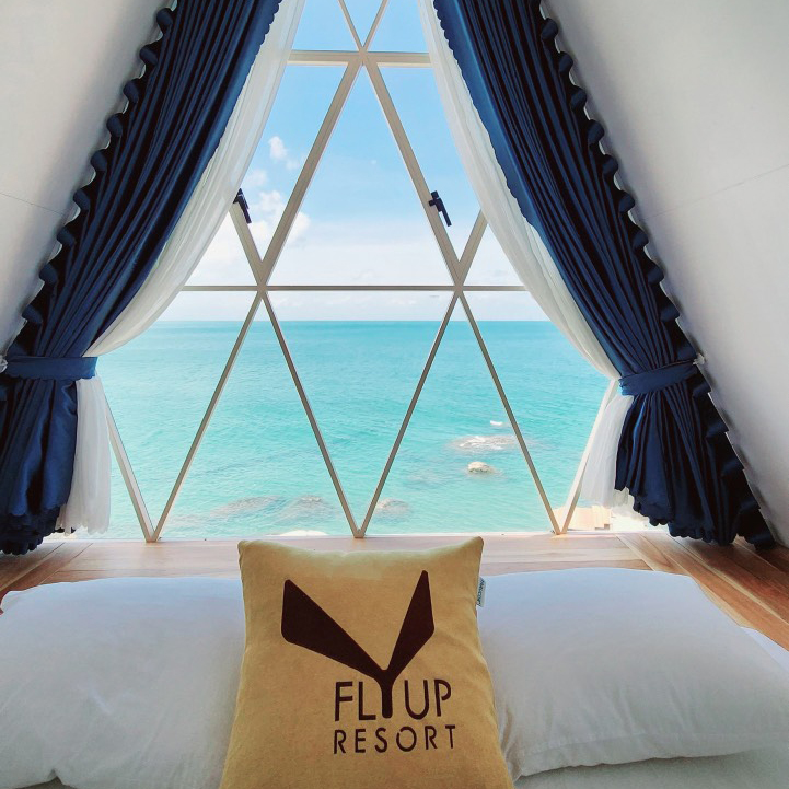 Giới thiệu phòng view biển trên cao