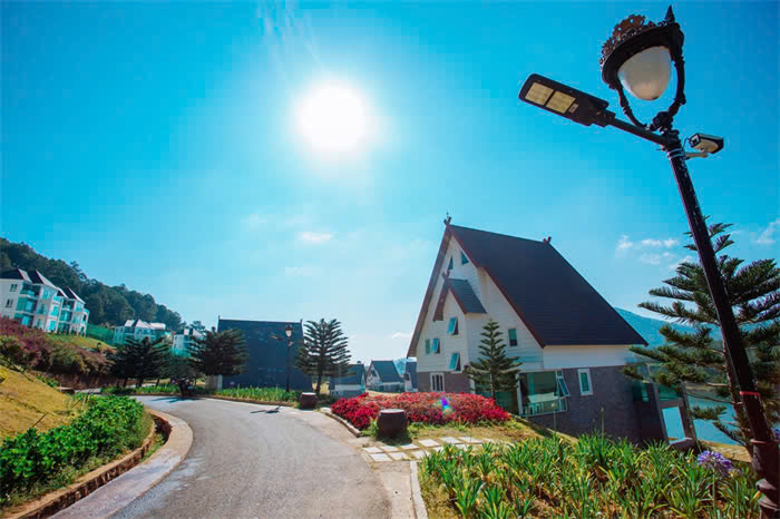 Villa 04 Phòng Ngủ Hướng Hồ