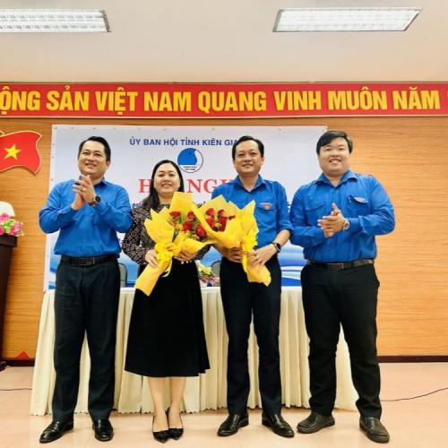 Chị Phương Hồng Được Hiệp Thương Giữ Chức Chủ Tịch Hội LHTN Việt Nam Tỉnh Kiên Giang