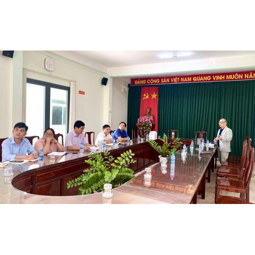 Tại Xã Phú Giáo