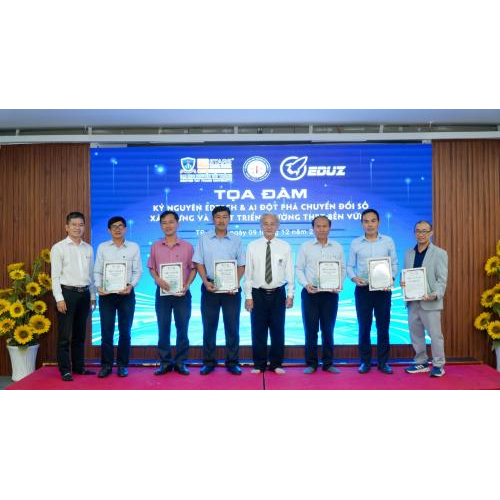 Lộ trình chuyển đổi số dành cho trường THPT – 4 giai đoạn phát triển bền vững