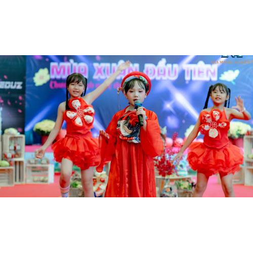 Mùa Xuân Đầu Tiên – Một mùa xuân được sinh ra từ tư duy mới